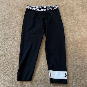 Boys Cropped Under Armour Heat Gear Leggings